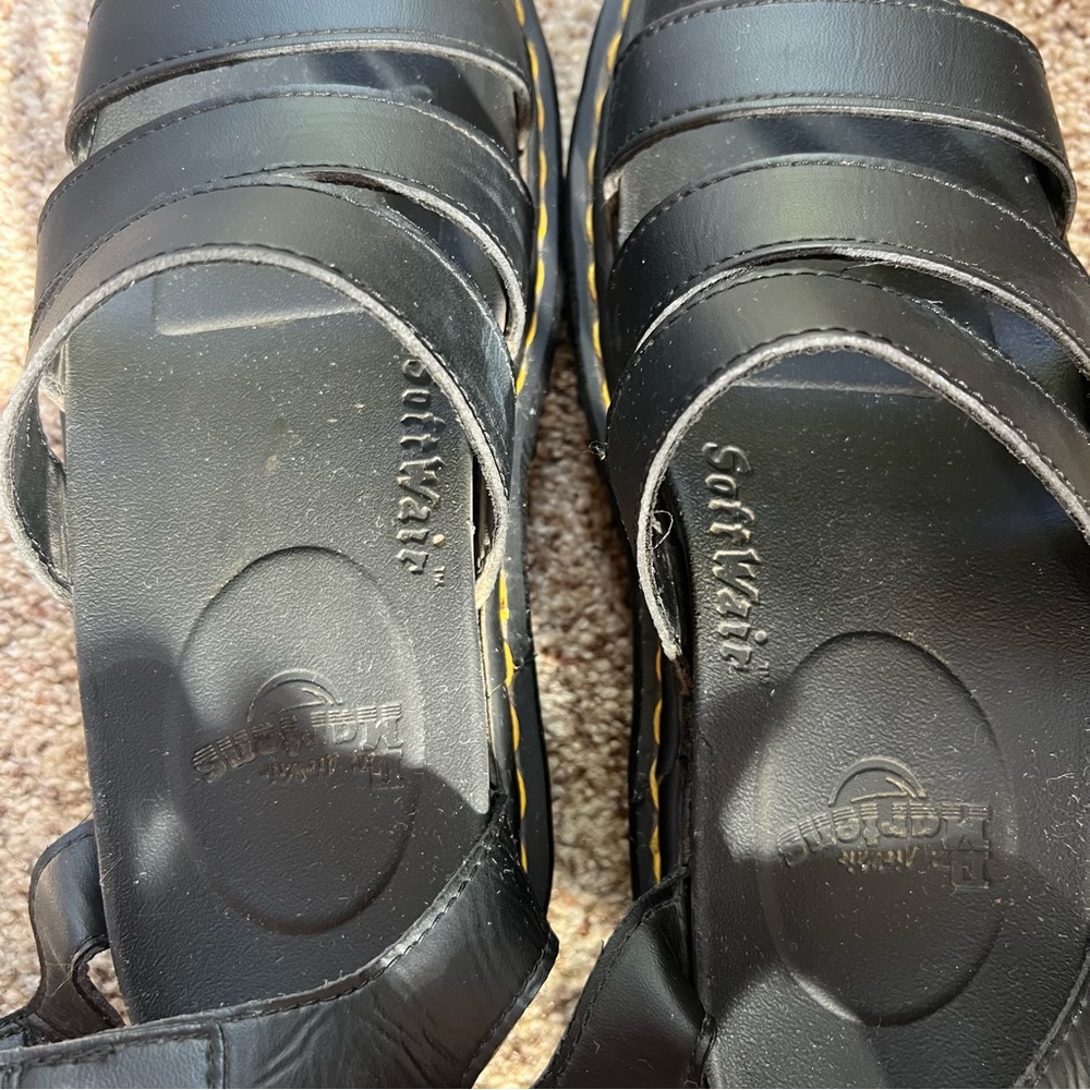 Dr. Martens Vegan Blaire Sandal - Picture 4 of 7